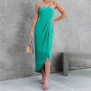 NEW NWT Vici Aglow Strapless Draped Midi Dress